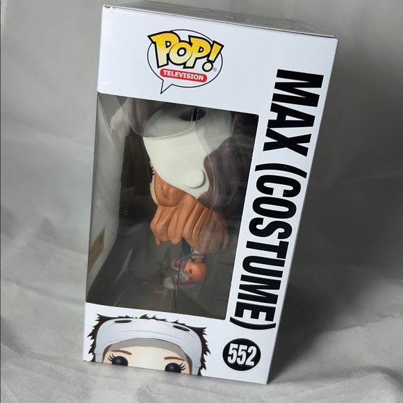 Funko Pop Stranger Things Max Halloween Costume 552 Hot Topic Exclusive - Picture 2 of 6